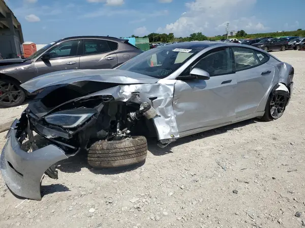 5YJSA1E59SF550995 2025 TESLA MODEL S - Image 1