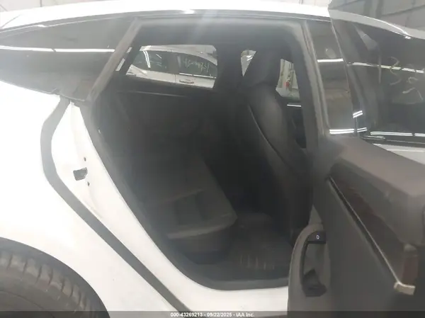 5YJSA1E5XMF432277 2021 TESLA MODEL S - Image 8
