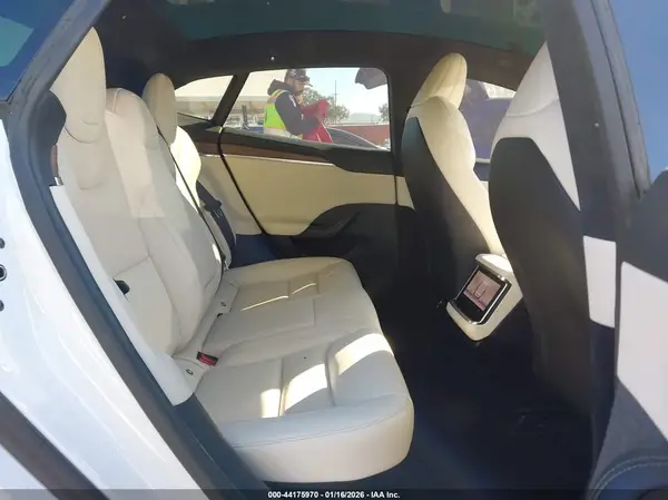 5YJSA1E5XMF438869 2021 TESLA MODEL S - Image 8