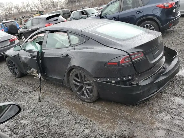 5YJSA1E5XNF490116 2022 TESLA MODEL S - Image 2