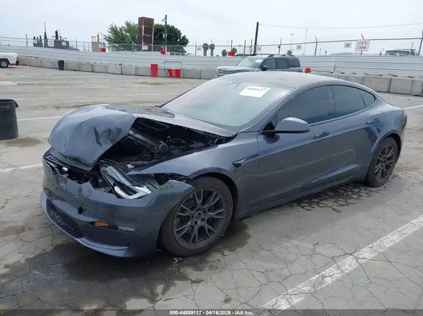 5YJSA1E5XPF500517 2023 TESLA MODEL S - Image 2