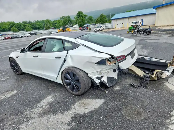 5YJSA1E5XPF511887 2023 TESLA MODEL S - Image 2
