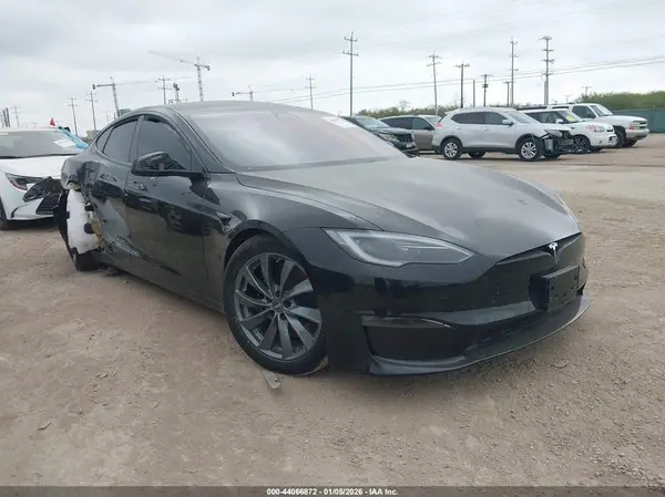 5YJSA1E5XRF536646 2024 TESLA MODEL S - Image 1