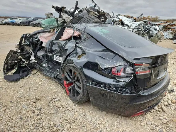 5YJSA1E60MF436041 2021 TESLA MODEL S - Image 2