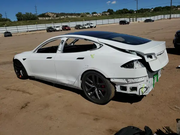 5YJSA1E60RF541217 2024 TESLA MODEL S - Image 2