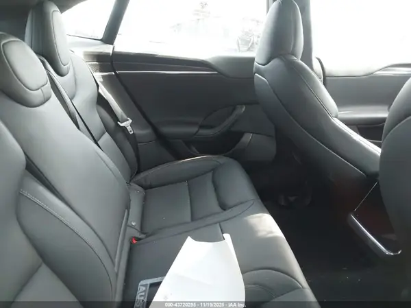 5YJSA1E61MF438378 2021 TESLA MODEL S - Image 8
