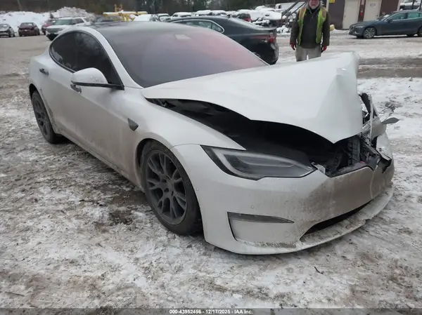 5YJSA1E61MF442723 2021 TESLA MODEL S - Image 1