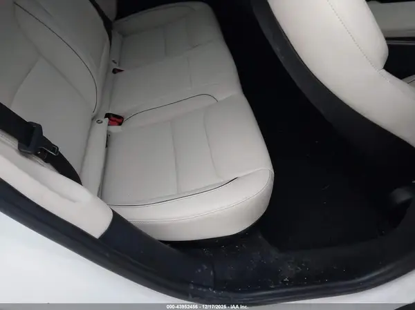 5YJSA1E61MF442723 2021 TESLA MODEL S - Image 8