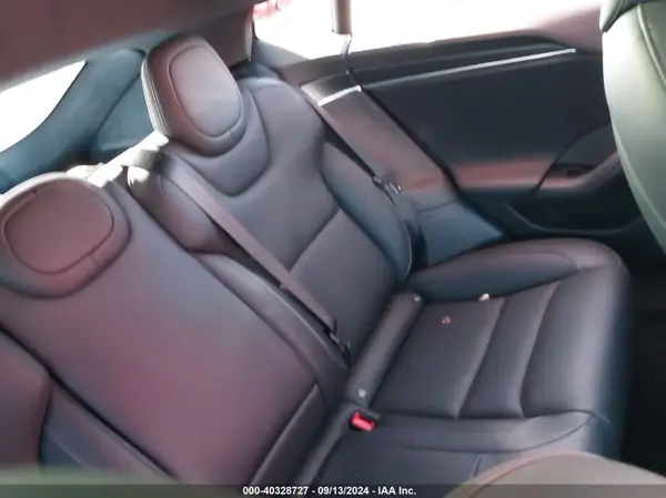 5YJSA1E61NF460253 2022 TESLA MODEL S - Image 8