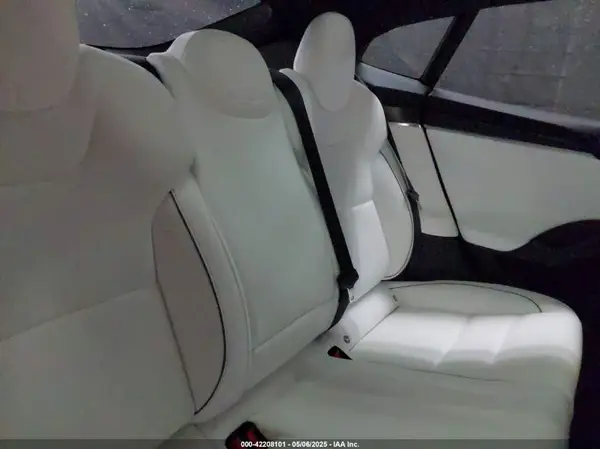 5YJSA1E61NF471785 2022 TESLA MODEL S - Image 8