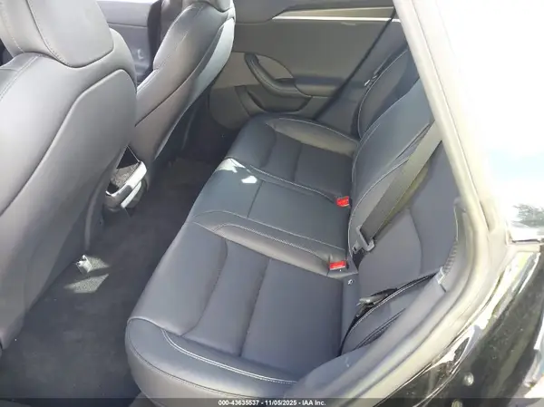 5YJSA1E61PF512855 2023 TESLA MODEL S - Image 8