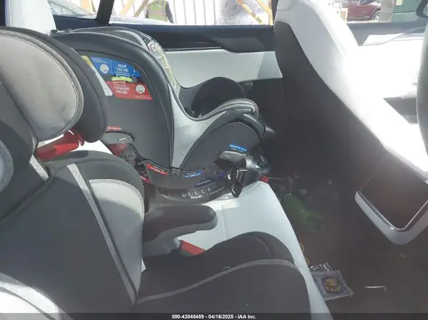 5YJSA1E61PF525637 2023 TESLA MODEL S - Image 8