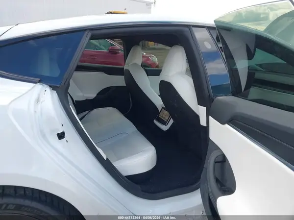 5YJSA1E62NF459175 2022 TESLA MODEL S - Image 8