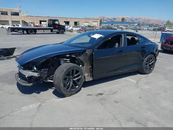 5YJSA1E62NF477255 2022 TESLA MODEL S - Image 2