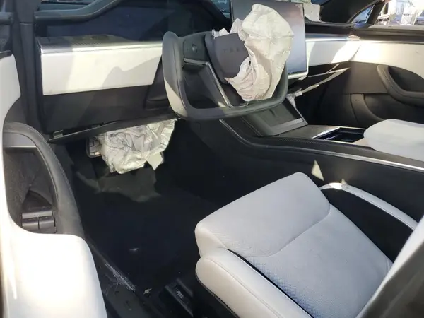 5YJSA1E63SF549463 2025 TESLA MODEL S - Image 8