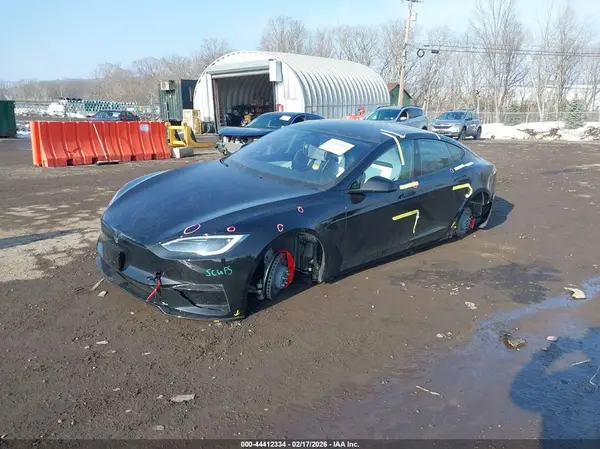 5YJSA1E63TF556107 2026 TESLA MODEL S - Image 2