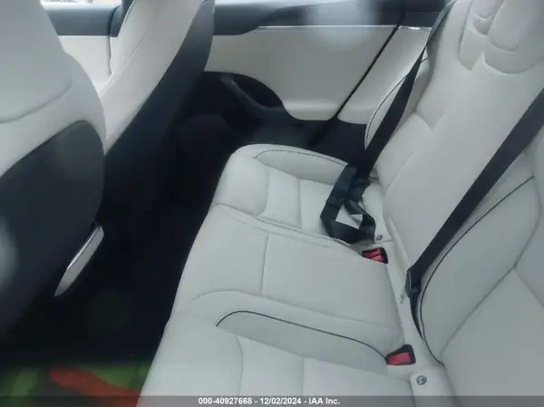 5YJSA1E64NF496812 2022 TESLA MODEL S - Image 8