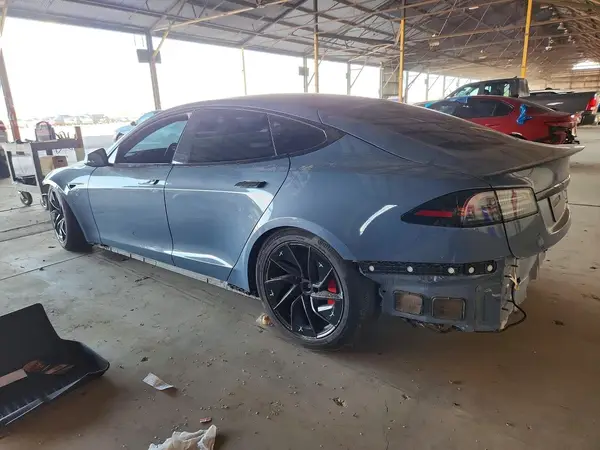5YJSA1E64TF558691 2026 TESLA MODEL S - Image 2