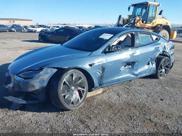 5YJSA1E65TF555170 2026 TESLA MODEL S - Image 2