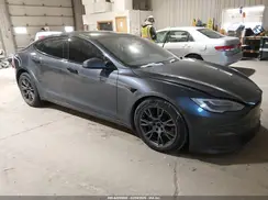 5YJSA1E66MF431975 2021 TESLA MODEL S