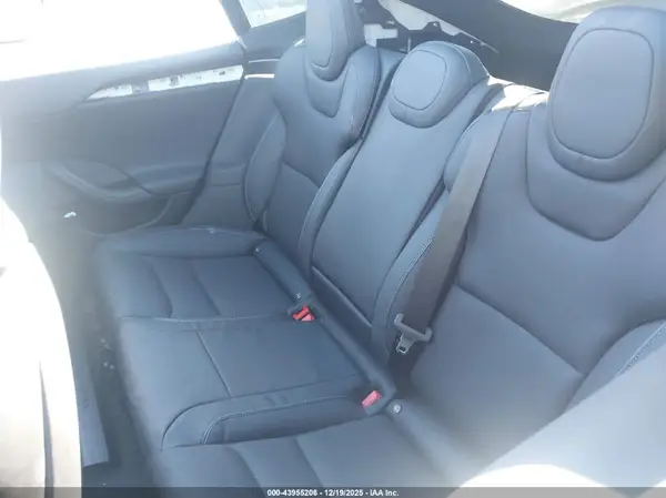 5YJSA1E66MF443303 2021 TESLA MODEL S - Image 8