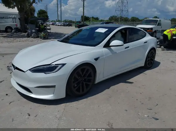 5YJSA1E66NF477596 2022 TESLA MODEL S - Image 2