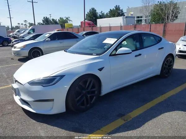 5YJSA1E67NF474030 2022 TESLA MODEL S - Image 2