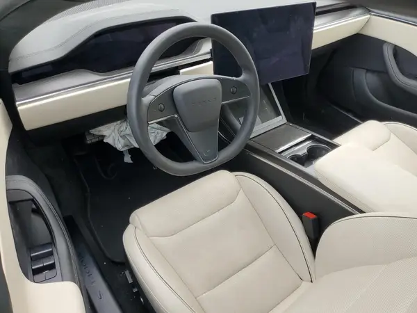 5YJSA1E67PF527540 2023 TESLA MODEL S - Image 8