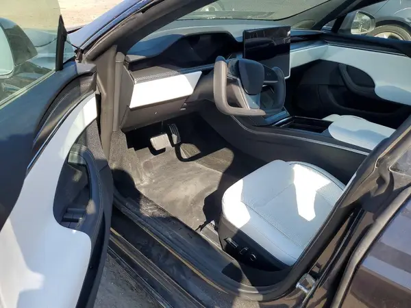 5YJSA1E67PF528820 2023 TESLA MODEL S - Image 8