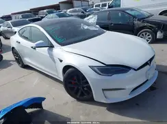 5YJSA1E67RF532918 2024 TESLA MODEL S