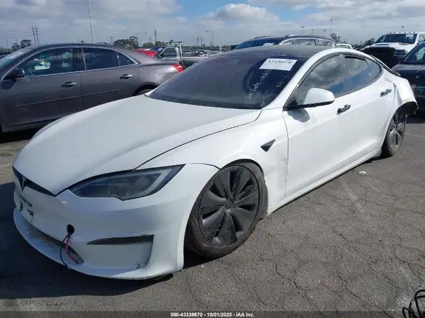5YJSA1E67RF538024 2024 TESLA MODEL S - Image 2