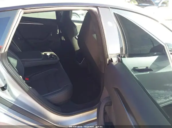 5YJSA1E67TF553792 2026 TESLA MODEL S - Image 8
