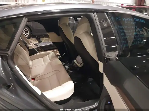 5YJSA1E68MF431475 2021 TESLA MODEL S - Image 8