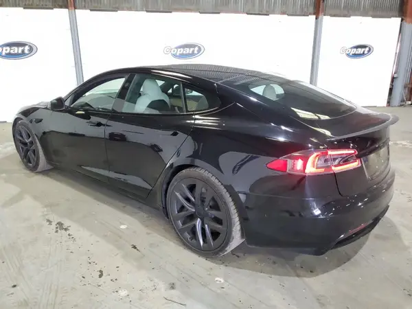 5YJSA1E68MF432125 2021 TESLA MODEL S - Image 2