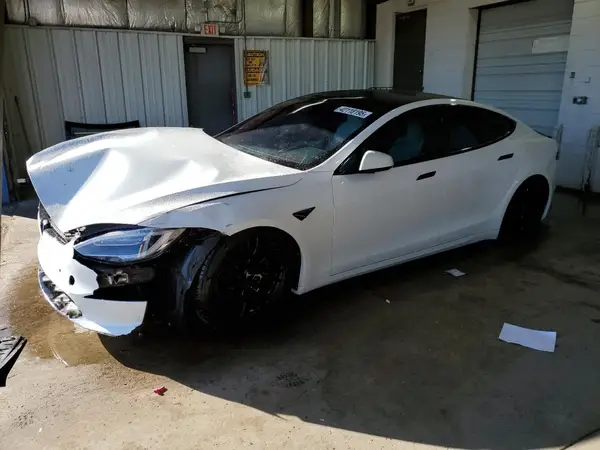 5YJSA1E68NF460377 2022 TESLA MODEL S - Image 1