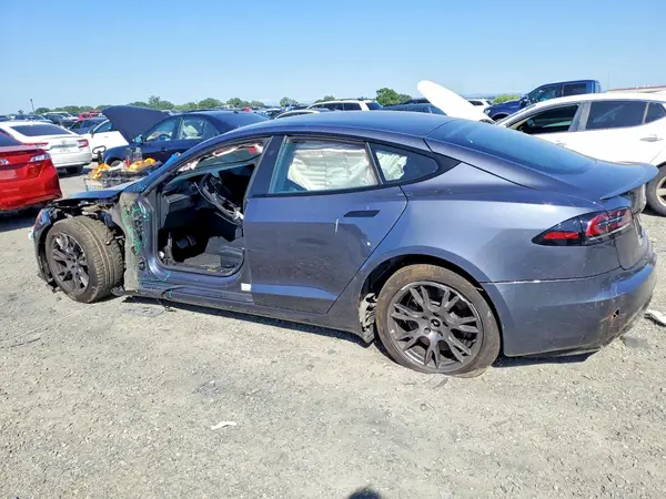 5YJSA1E68PF499666 2023 TESLA MODEL S - Image 2
