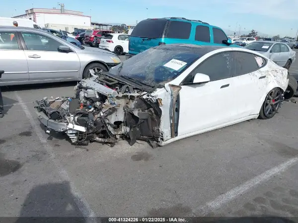5YJSA1E68PF508236 2023 TESLA MODEL S - Image 2