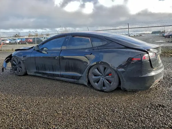 5YJSA1E68PF511587 2023 TESLA MODEL S - Image 2