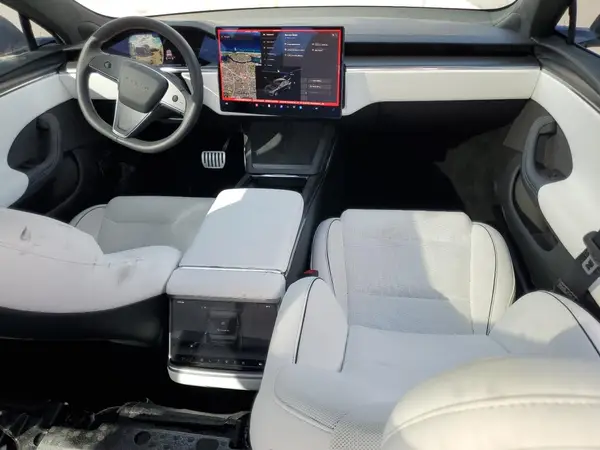 5YJSA1E68RF533284 2024 TESLA MODEL S - Image 8