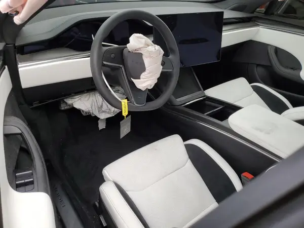 5YJSA1E68RF540526 2024 TESLA MODEL S - Image 8