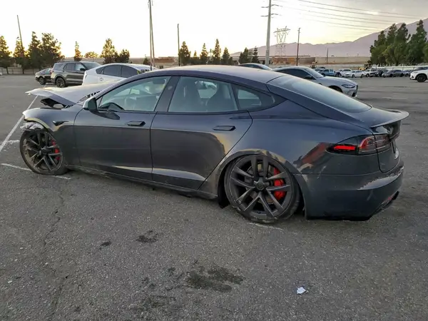 5YJSA1E68SF551158 2025 TESLA MODEL S - Image 2