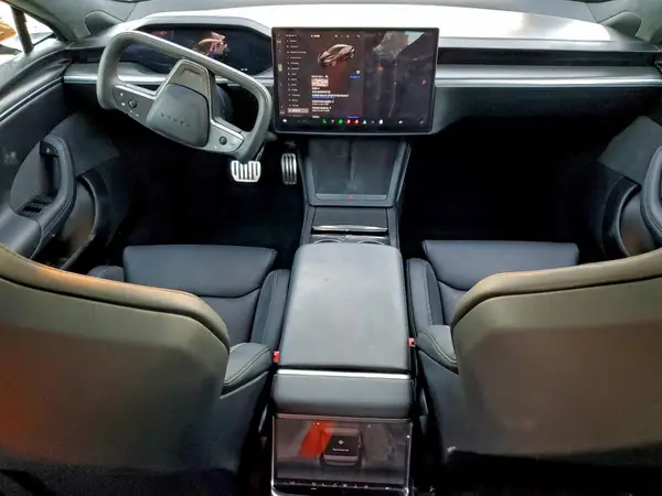 5YJSA1E68SF551158 2025 TESLA MODEL S - Image 8