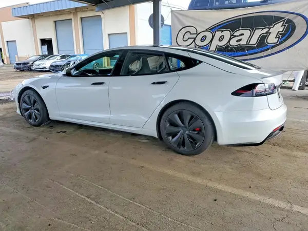 5YJSA1E69RF542222 2024 TESLA MODEL S - Image 2