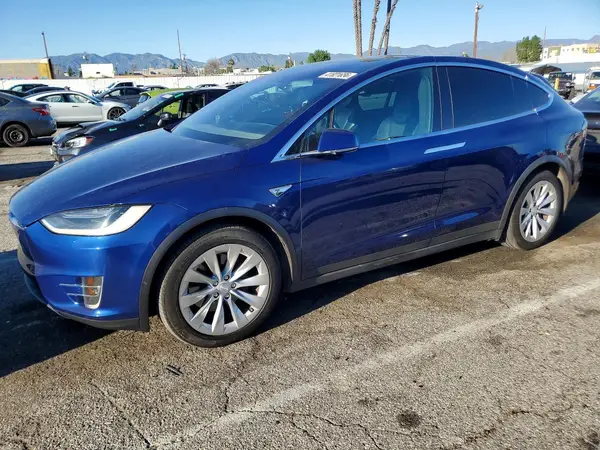 5YJXCAE20GF003515 2016 TESLA MODEL X - Image 1