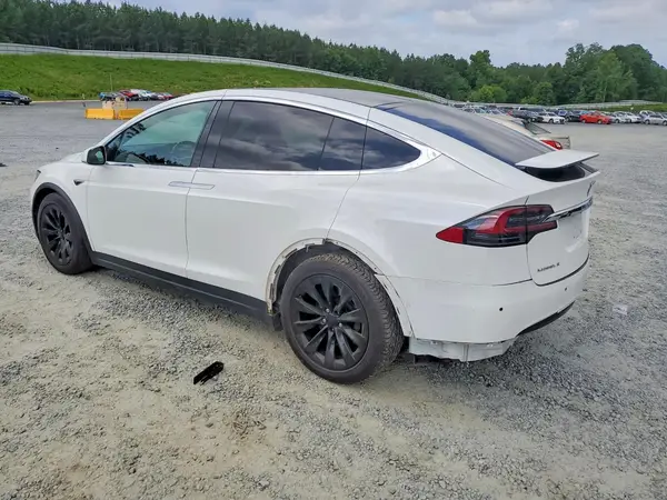 5YJXCAE20GF006978 2016 TESLA MODEL X - Image 2