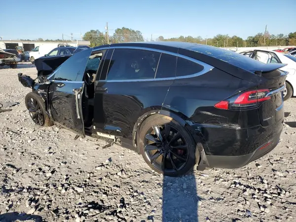 5YJXCAE20GF008746 2016 TESLA MODEL X - Image 2