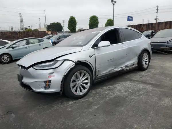 5YJXCAE20HF061156 2017 TESLA MODEL X - Image 1