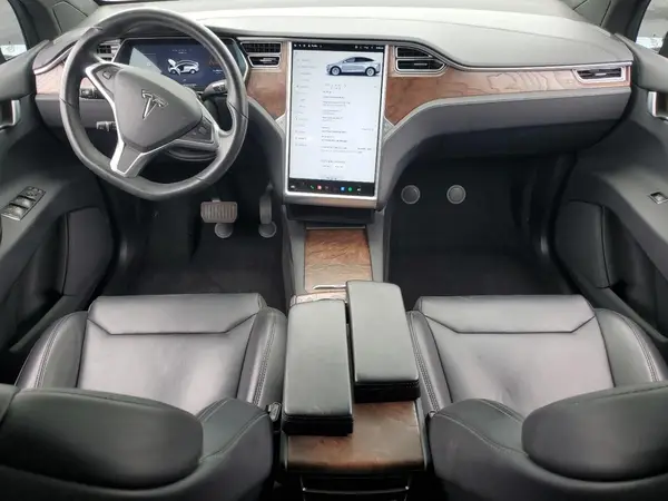 5YJXCAE20HF061156 2017 TESLA MODEL X - Image 8