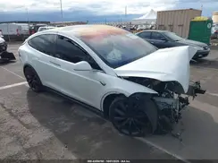 5YJXCAE20HF065921 2017 TESLA MODEL X
