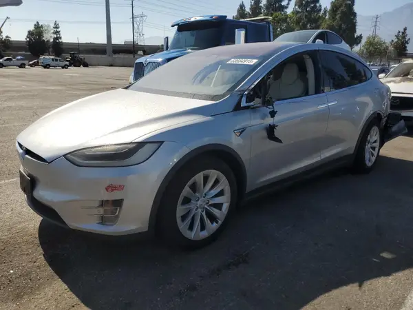 5YJXCAE20JF089058 2018 TESLA MODEL X - Image 1